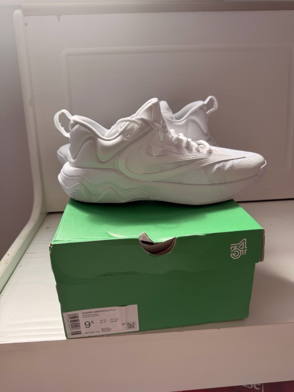 Nike Men’s Giannis 3 White Low-Top Training Sneakers